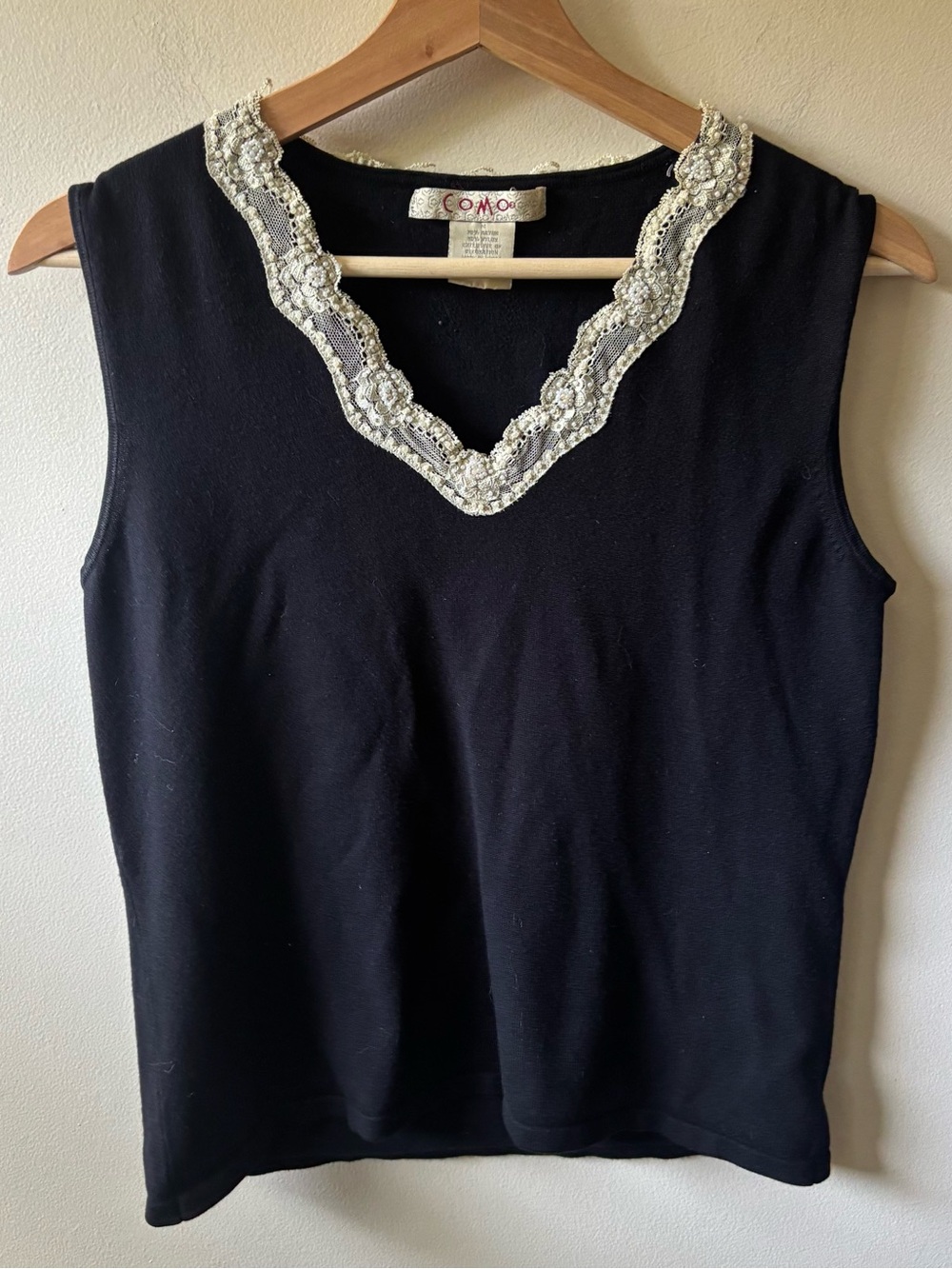 Como V-Neck Black Tank Top with Cream Beaded Lace